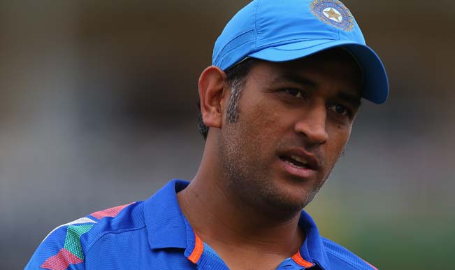 MS_Dhoni_retires_from_test_cricket